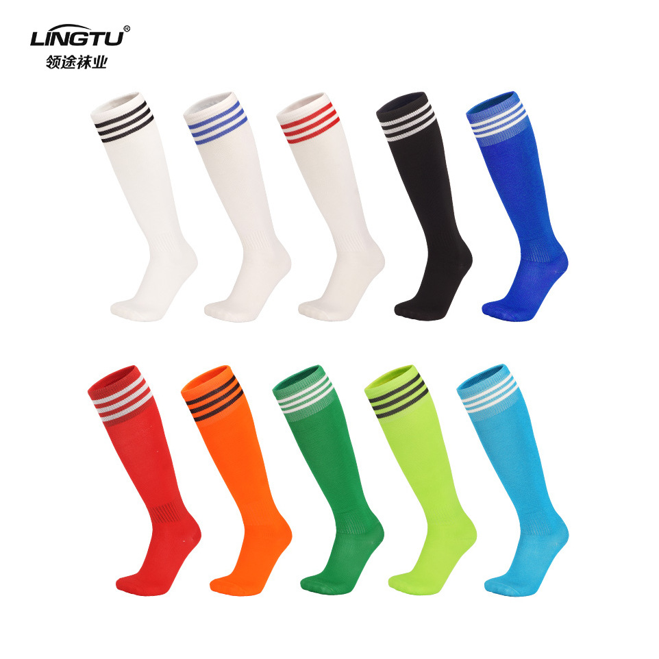 Men Shoes Essentials - Unisex Breathable Ankle Socks for Sports